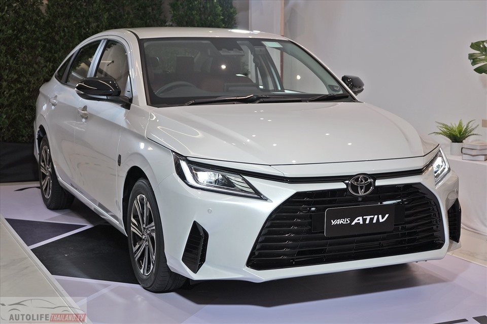 Toyota Vios 2023 ra mắt thách thức Hyundai Accent