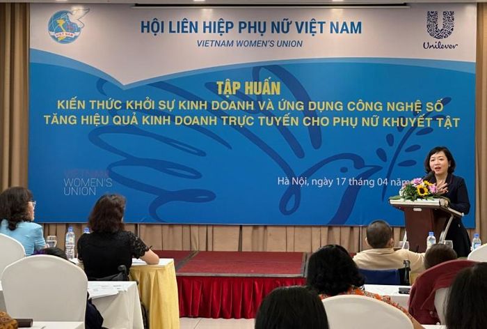 Chắp cánh cho phụ nữ khuyết tật khởi nghiệp sáng tạo