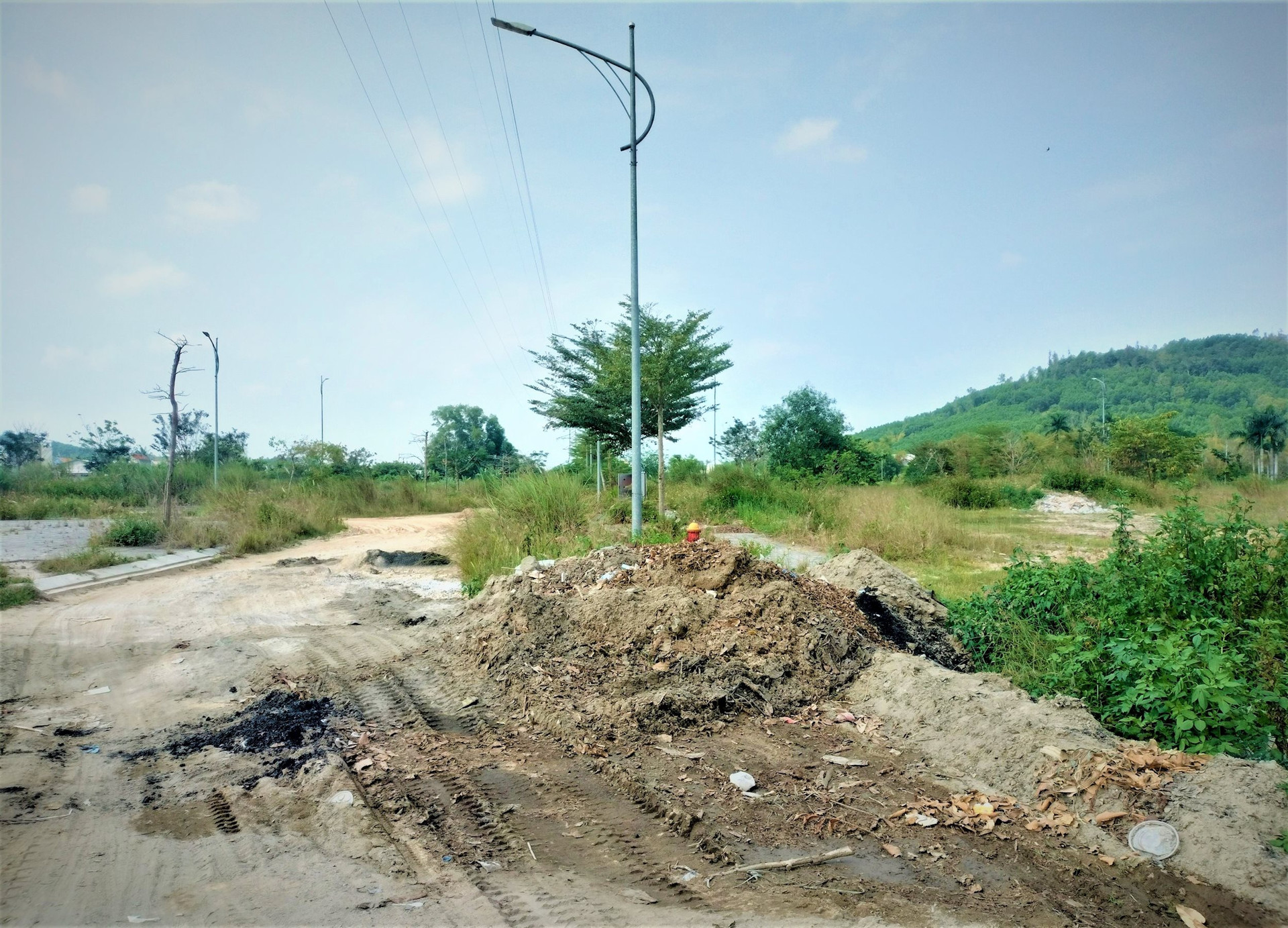 Quảng Ngãi: Dự án hàng trăm tỷ đồng bị bỏ hoang